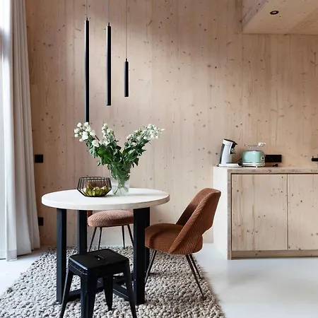 Wooden Wonders - A Unique Studio Experience In Amsterdam-noord * אמסטרדם