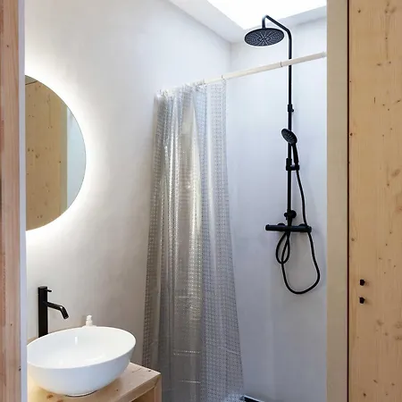 Wooden Wonders - A Unique Studio Experience In Amsterdam-noord